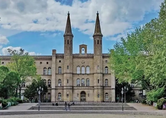 I Large 3 In The Location In Kreuzberg برلين