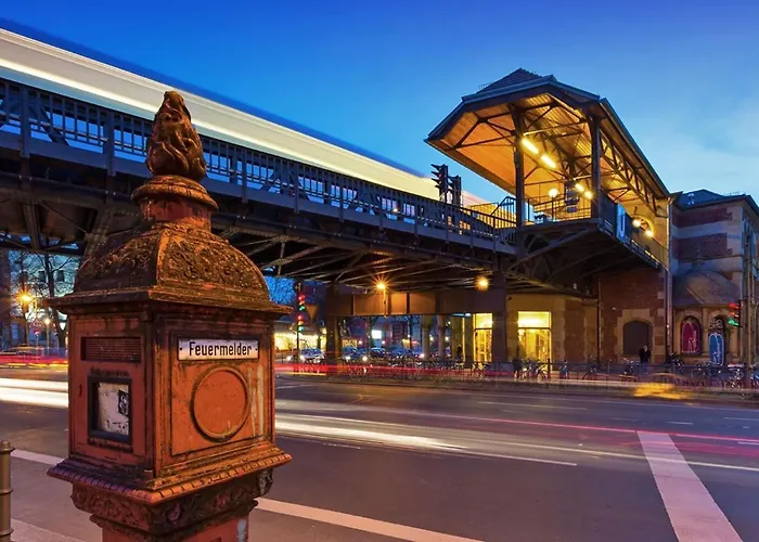 I Large 3 In The Location In Kreuzberg