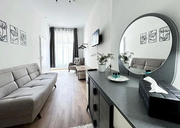 I Large 3 In The Location In Kreuzberg Apartment