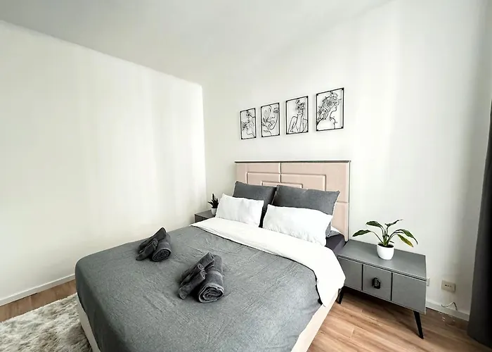 I Large 3 In The Location In Kreuzberg Apartamento