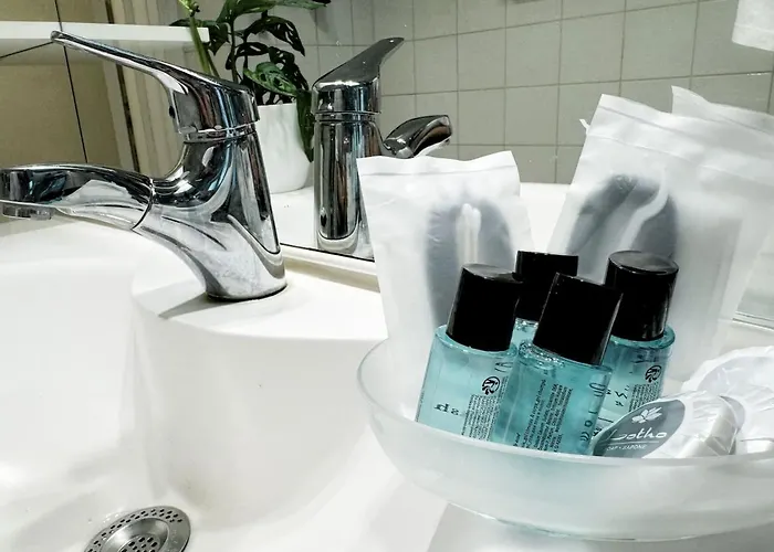 I Large 3 In The Location In Kreuzberg * Berlijn